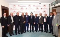 Tarım ve Orman Bakanımız Sayın Dr. Bekir PAKDEMİRLİ ile Türkiye Arı Yetiştiricileri Merkez Birliği olarak toplantı yapılmıştır.