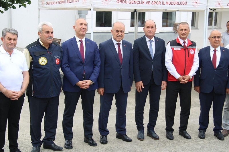 Rize'den Arı Zehiri Projesine Katılım