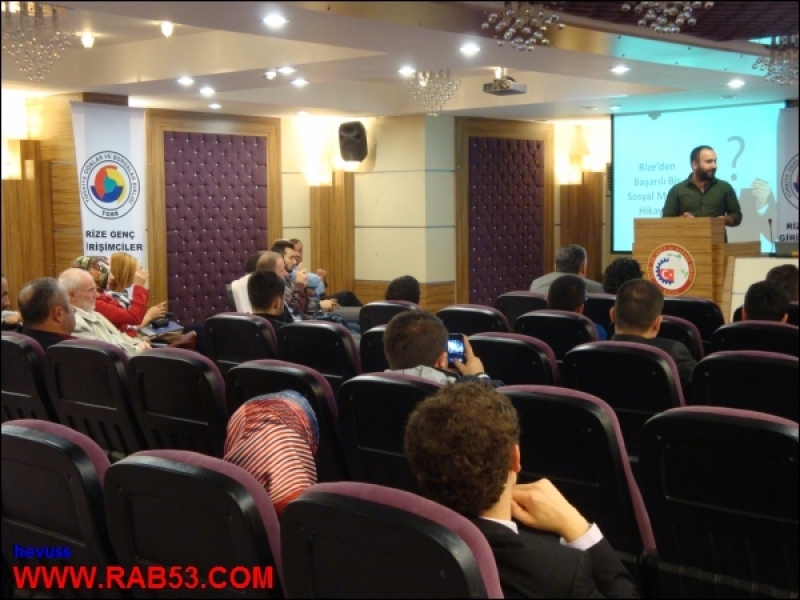 Sosyal medya kullanım stratejileri semineri